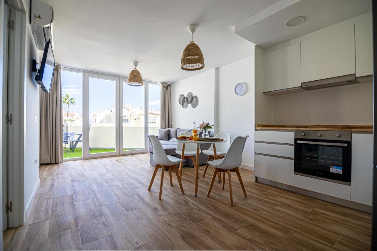Sunstay Seaside Flat I Puerto Marina 베날마데나코스타 외부 사진