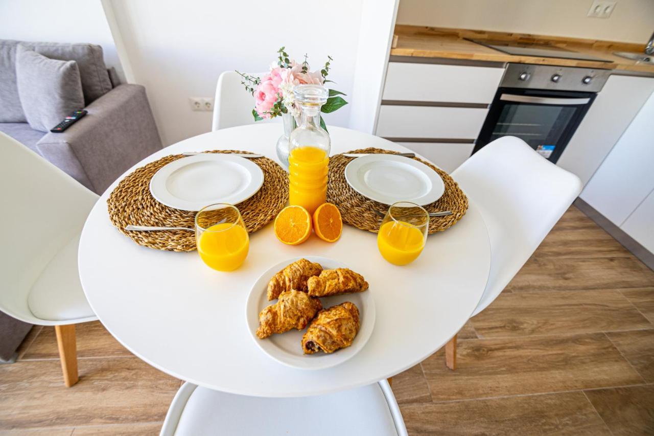 Sunstay Seaside Flat I Puerto Marina 베날마데나코스타 외부 사진