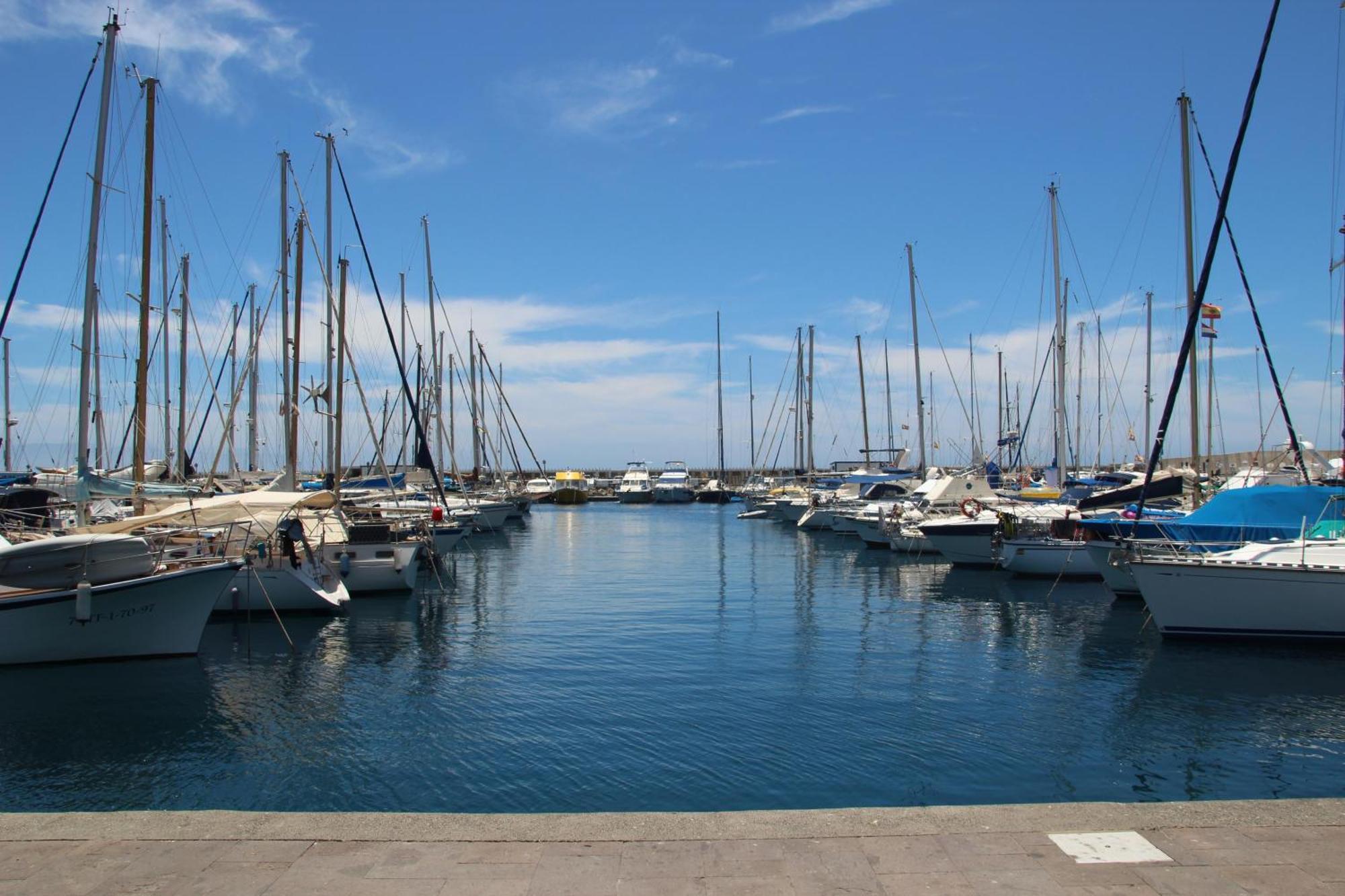 Sunstay Seaside Flat I Puerto Marina 베날마데나코스타 외부 사진