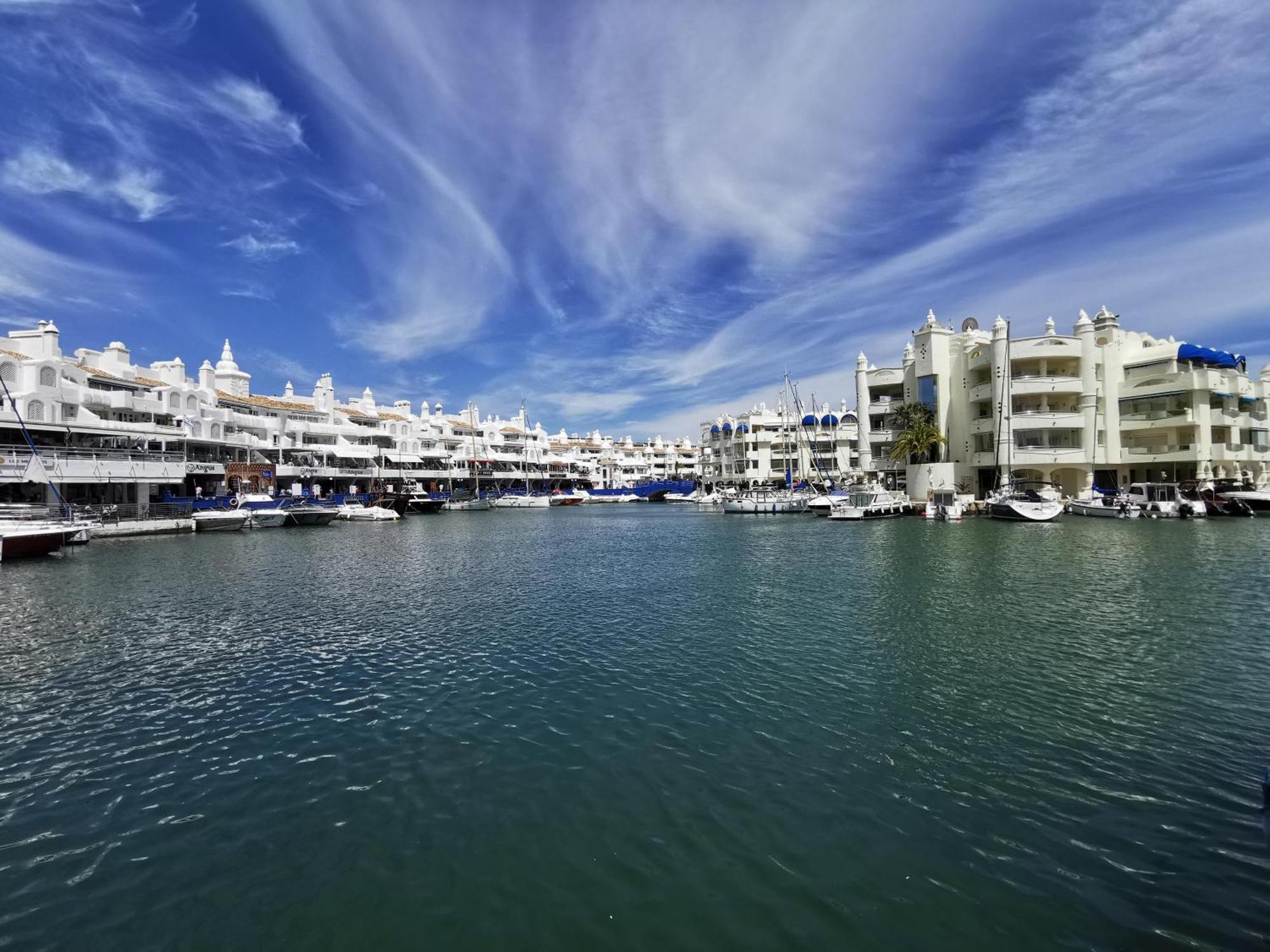 Sunstay Seaside Flat I Puerto Marina 베날마데나코스타 외부 사진